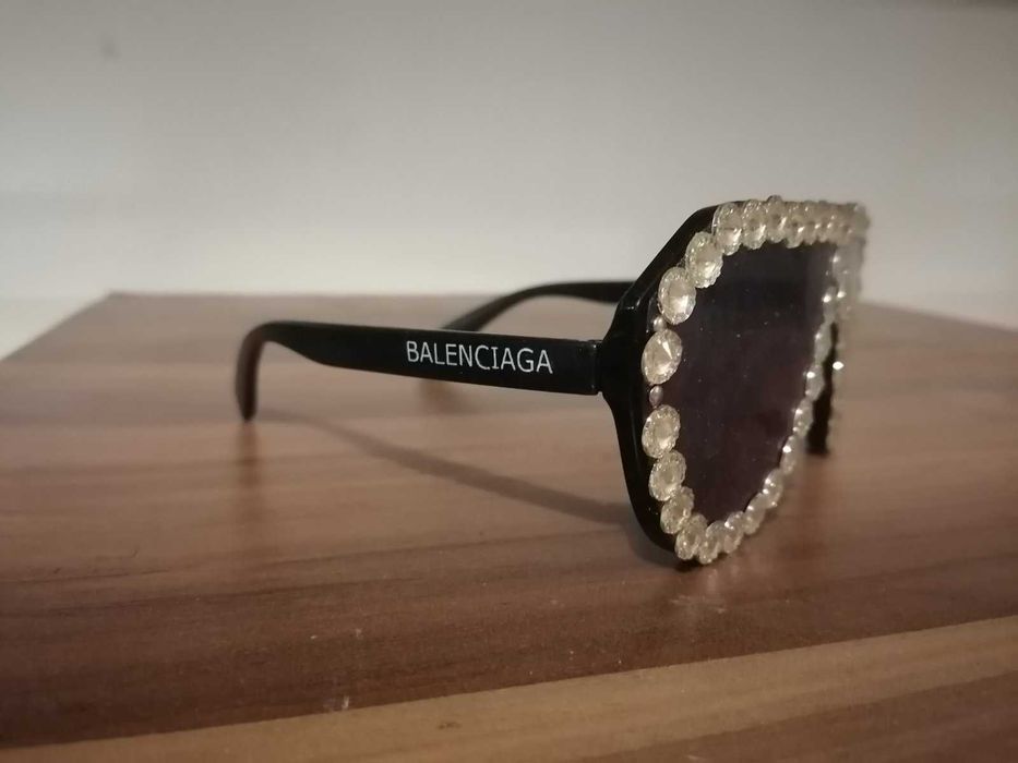 Слънчеви очила Balenciaga