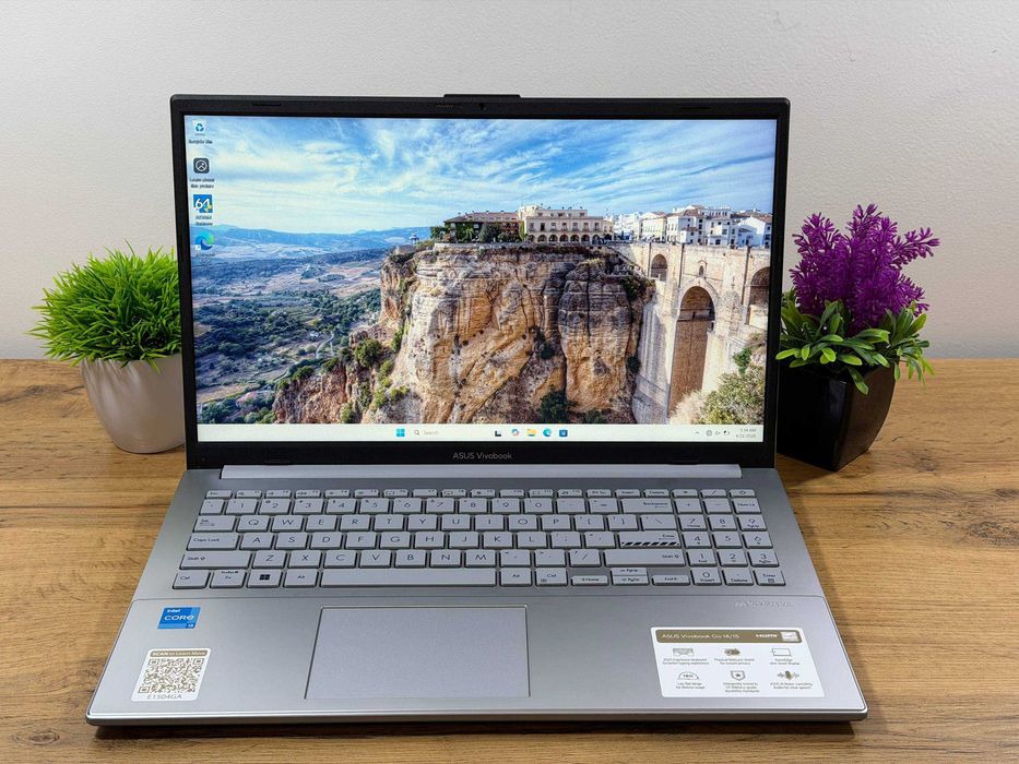 [ARZON] Noutbuk Asus VivoBook Go Intel Core i3 / DDR4 8Gb / SSD 128Gb