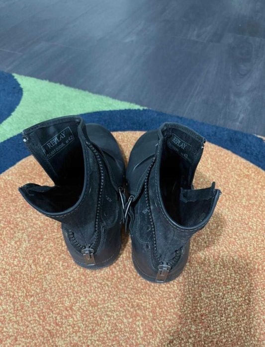 Ghete piele Replay 42