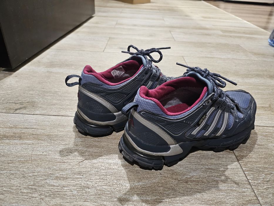 Маратонки Asics Noosa,  Nike , Adidas