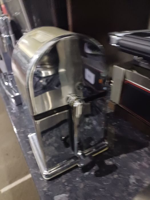 Ледокрошитель, измельчитель для льда, лёдодробилка  стол