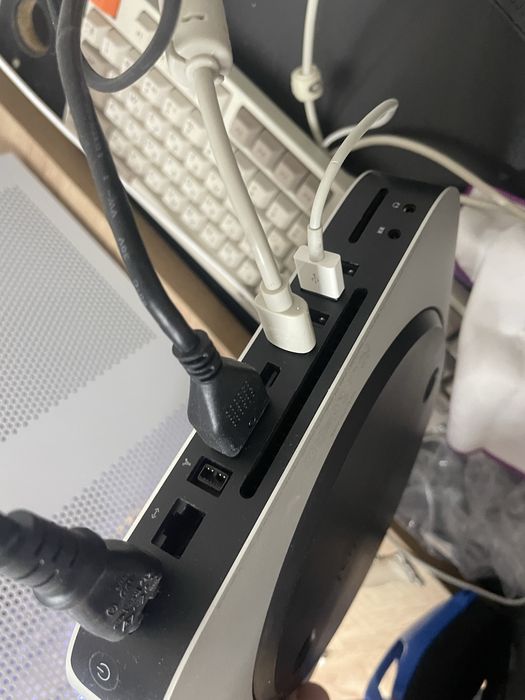 Продам mac mini 2012 года