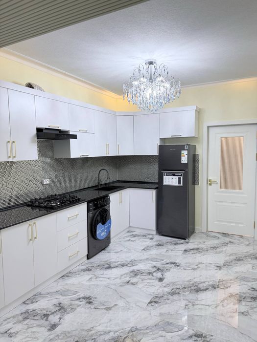 Продается 3 ком. Квартира площадью 50 кв.м. По ул. Титова