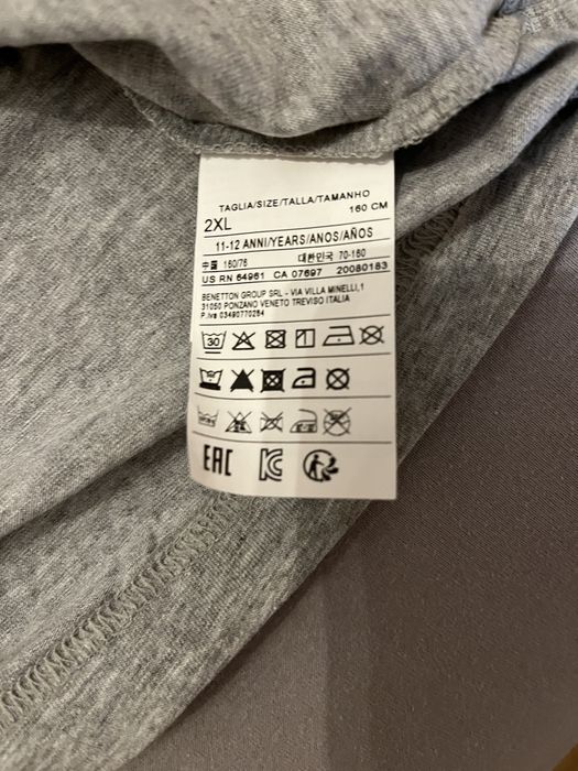 Блуза на Бенетон 11-12 г.