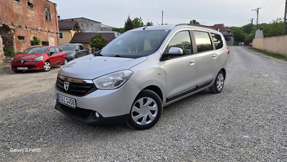 Dacia Lodgy 7 locuri 2012 1.6 benzină 8valve euro5 import Germania