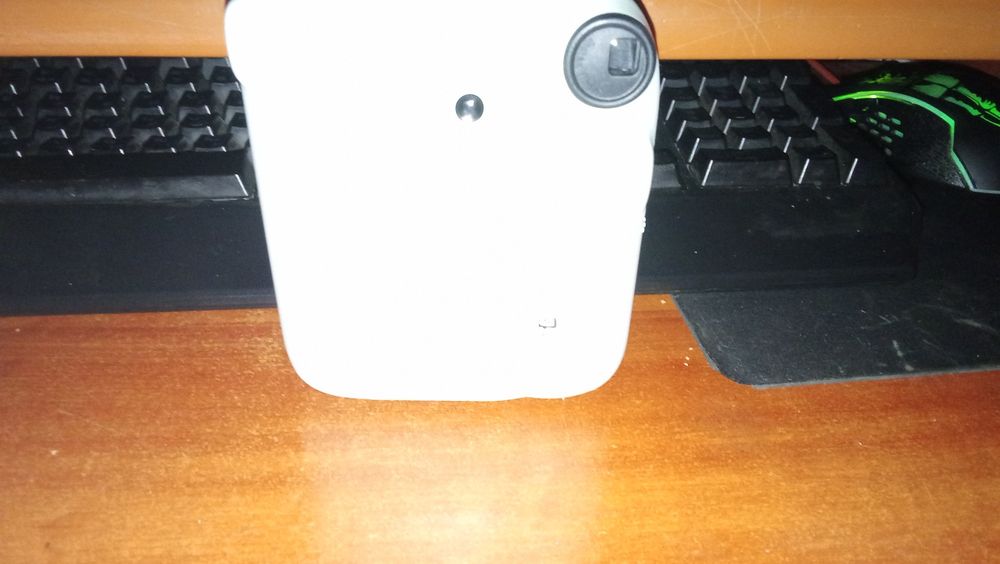 Продам Instax mini 12