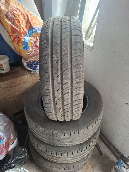 Шины и разные запчасти