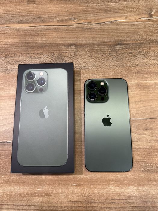 IPhone 13 Pro, 256GB + подарък 2 кейса
