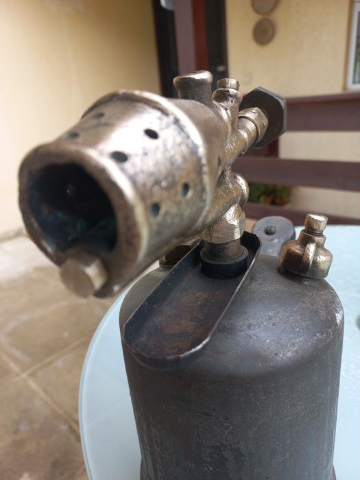 Veche lampa de gaz