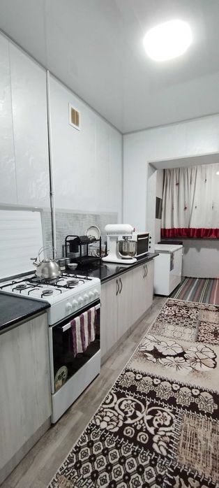 Дукент 14-кварталда 3 хонали квартира сотилади