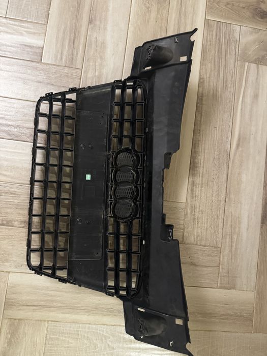 Vand grila originala Audi tt 8j 2006-2013