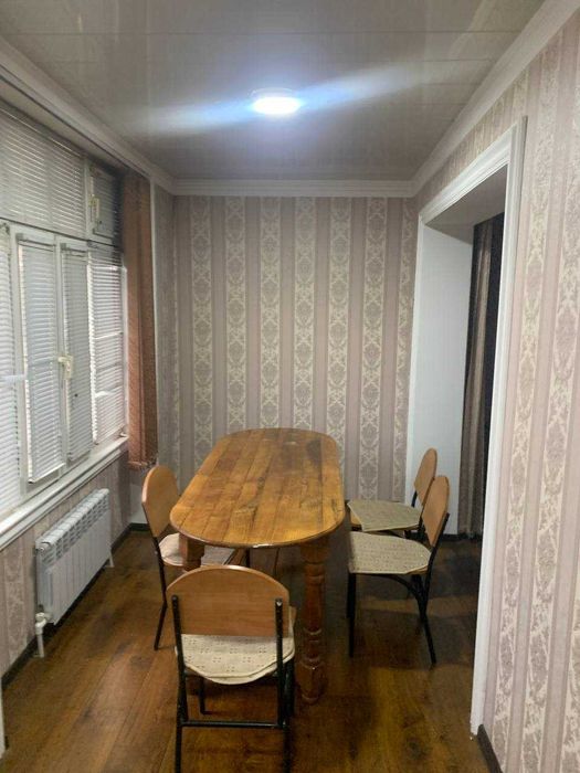 Наманган шахар 6 микрорайонда 4 хонали уй сотилмоқда