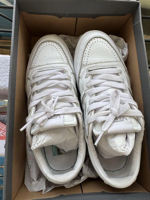 Продам новые кеды Vans