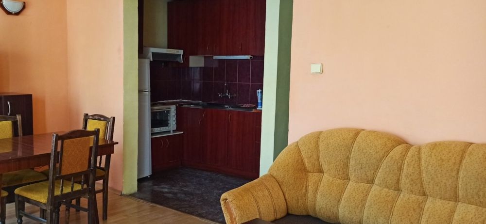 3 стаен апартамент под наем