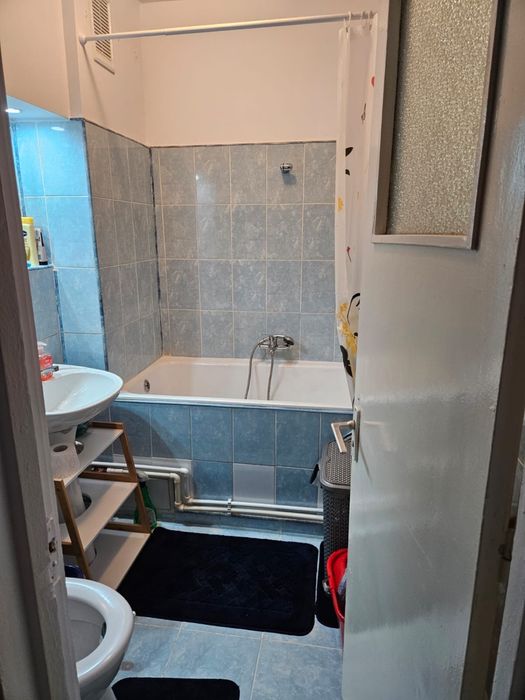 Garsoniera de inchiriat