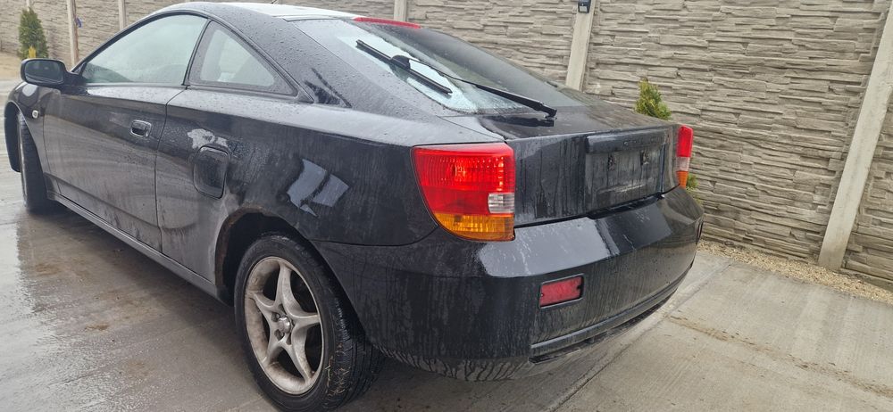 Vand Toyota fără schimburi sau variante