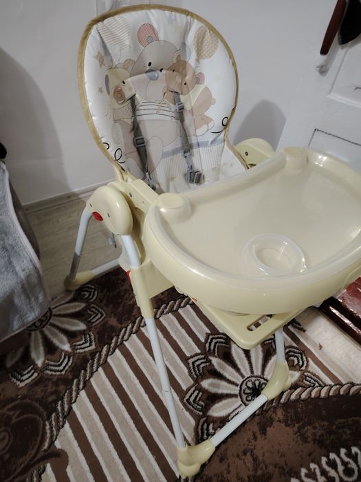 Продам стульчик для кормления