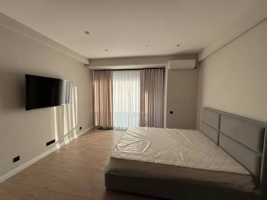 NRG U-Tower Продается 1 комнатная квартира ремонт Дружба Народов