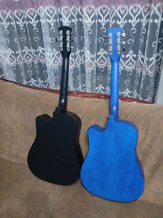 Гитаралар сотилади