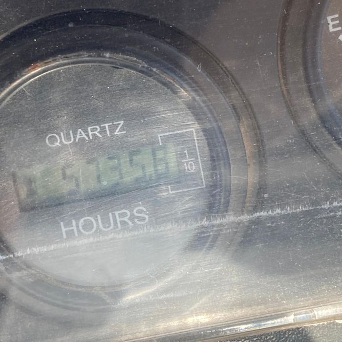 Погрузчик фронтальный 3 куб