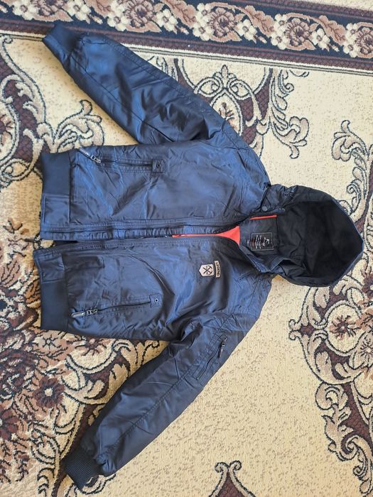 Демисезонная куртка