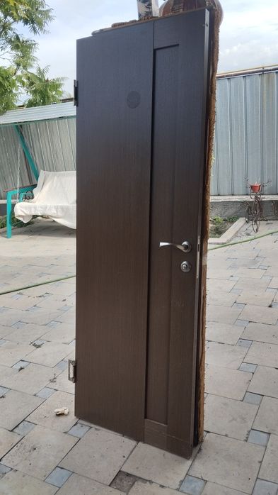 Продам межкомнатные двери