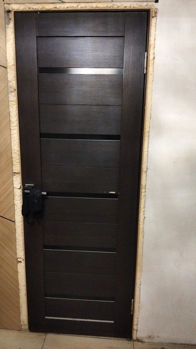 Продам двери межкомнатные