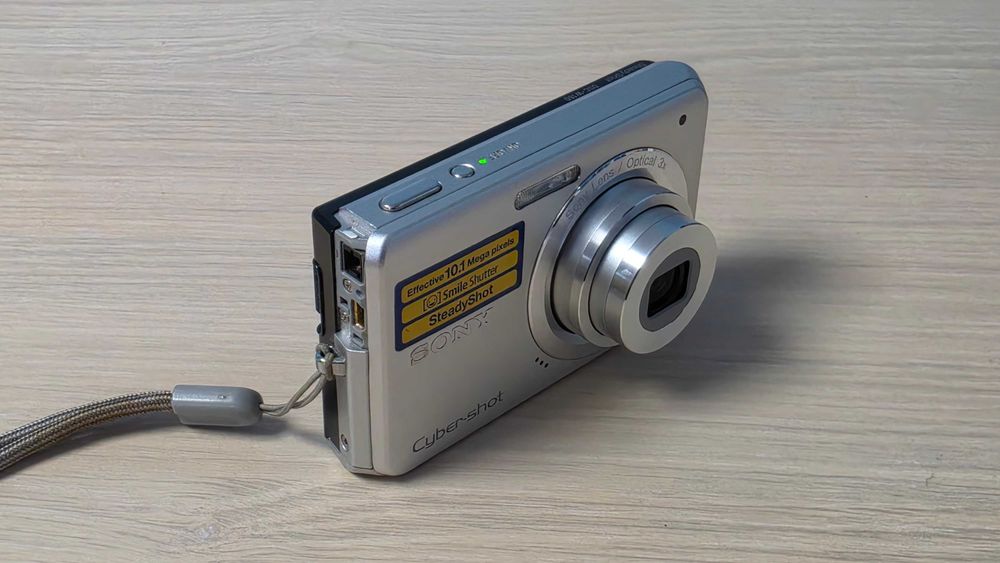Sony Cyber-shot DSC-W180