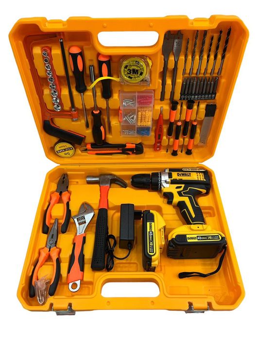 Шуруповерт аккумуляторный Набор чемодан  +48 инструмент