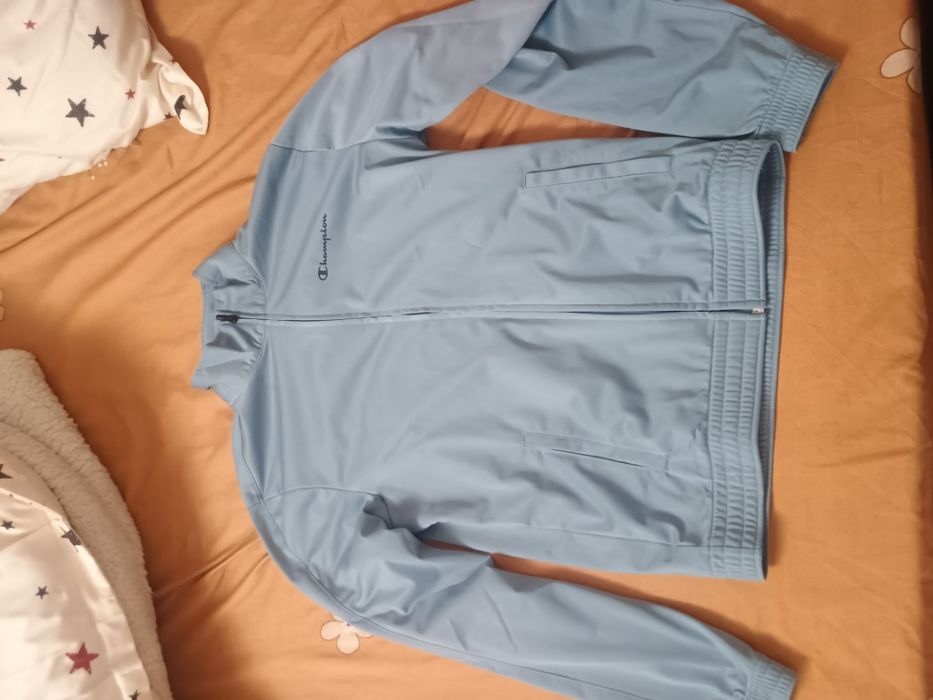 Bluza champion noua