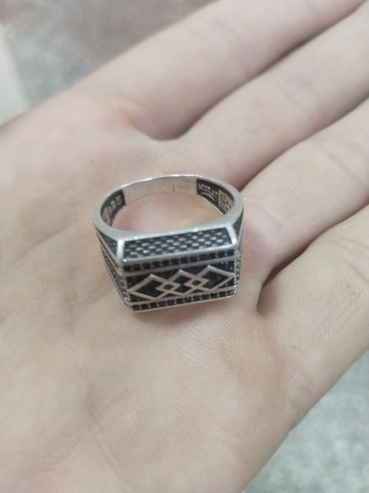 Кольцо серебряное