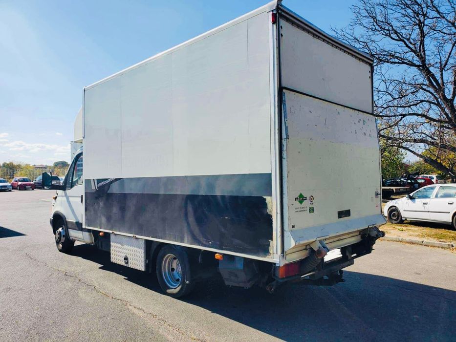 Бус Iveco Deily 50C 11 с падащ борд