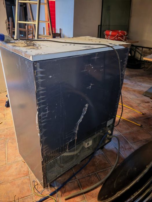 Mașina Aparat Gheață 140 kg/ ora Profesional A