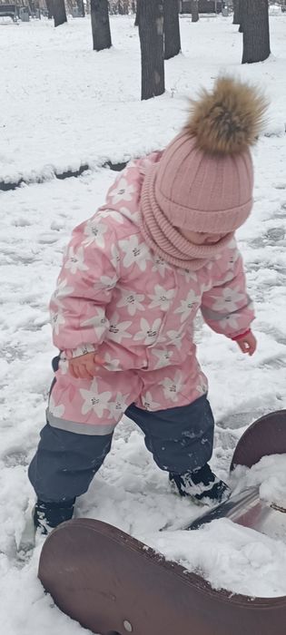 Продам комбенизон (зима) и шапочку с нутом