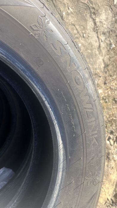 235/60 R18 Triangle зимние липучка
