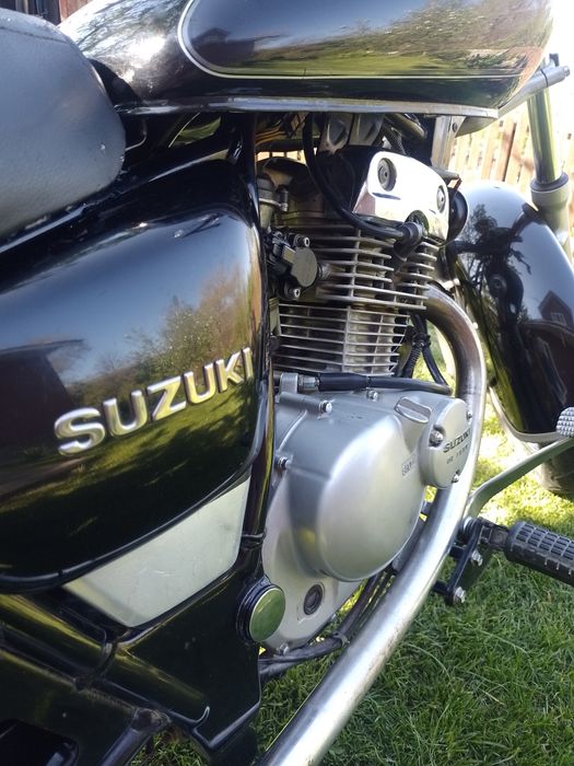 Vând Suzuki Marauder 125