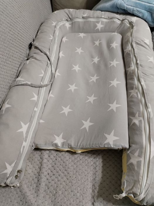 Бебешко гнездо с две лица и цип + подарък обиколник