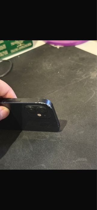 Продам iphone 12