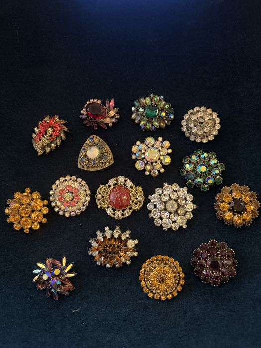 Брошки винтаж без дефектов