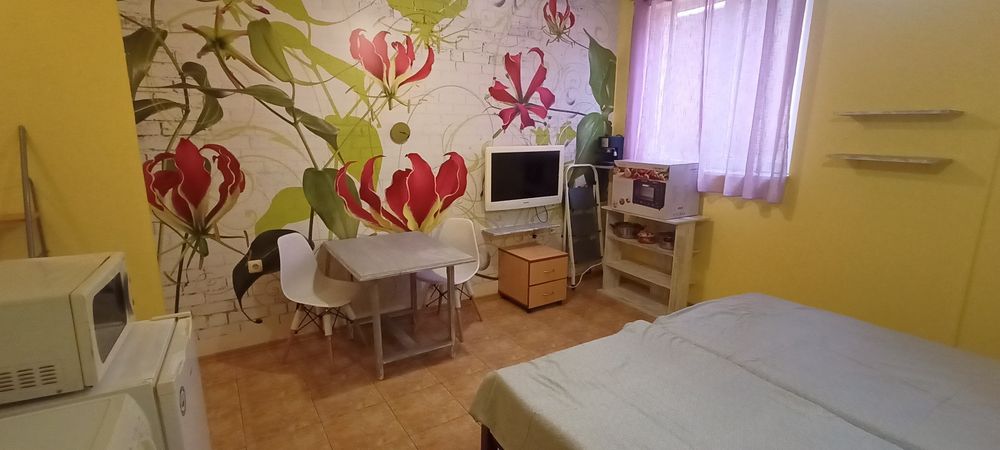 Дава се под наем Едностаен апартамент в Варна, Бриз - 24 кв.м за 287.13 € - Снимка #13