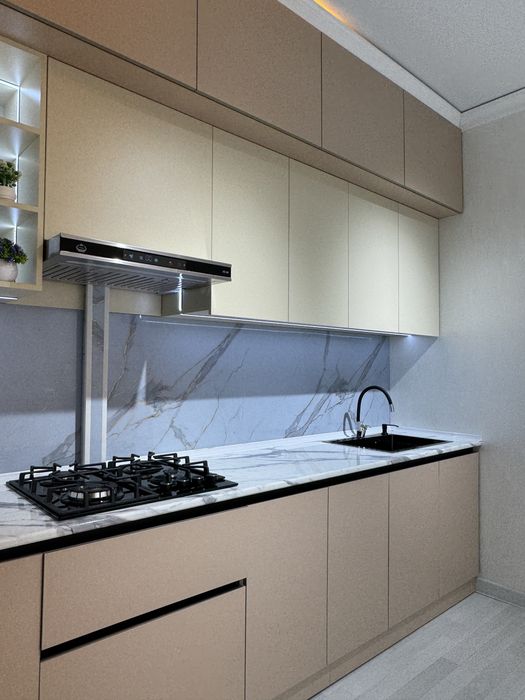 3 xonali kvartira sotiladi