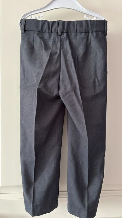Продам брюки школьные