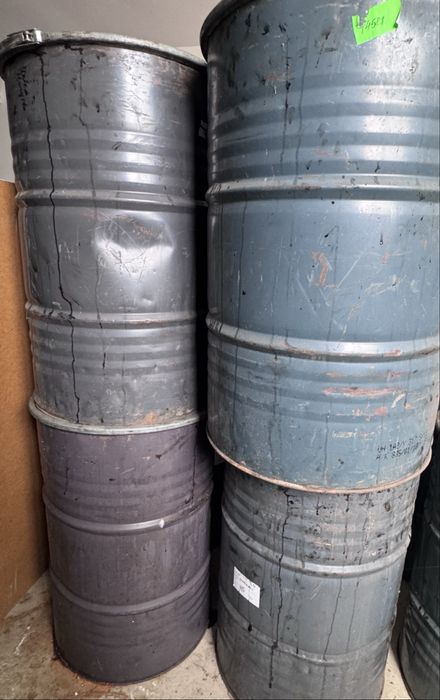 Butoaie metalice 220L, fost miere – uz alimentar, lot 15 bucăți