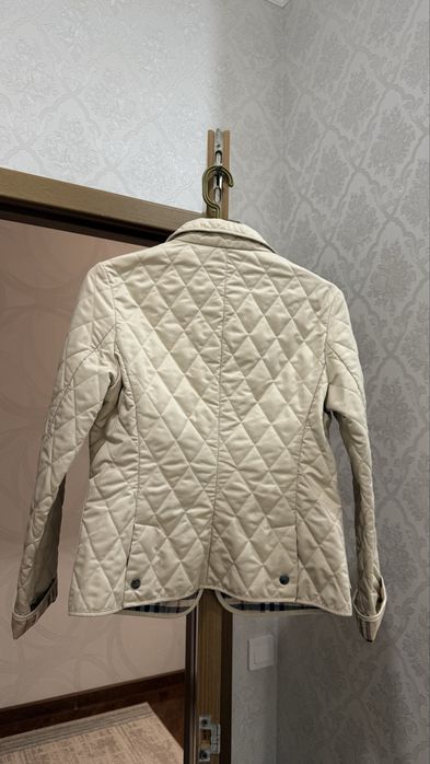 Burberry Jacket ОРИГИНАЛ. Бежевый/молочный