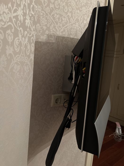 Телевизор Bang&Olufsen