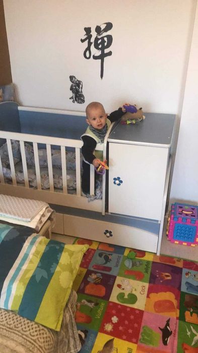 Легло за дете с кошче за бебе