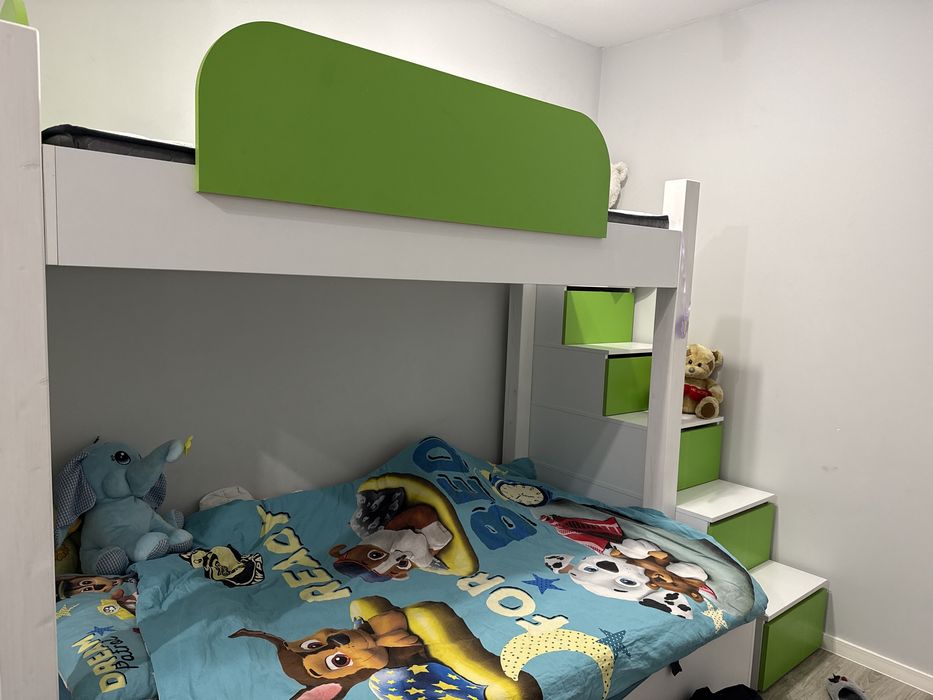 Деуетажно детско легло