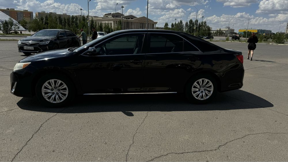 Срочно продам свежопригнан