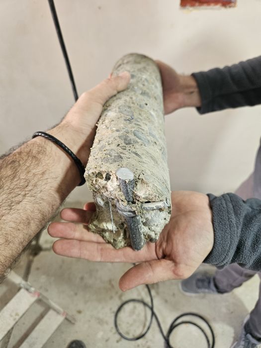 Carotare: Gaura Hota,Centrala,Aerisire,Canalizare, Ventilație, BV