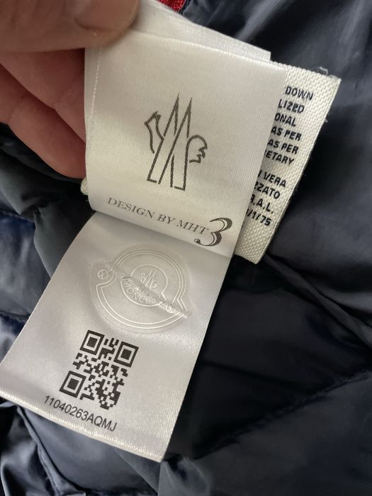 MONCLER / мъжко зимно яке L/XL